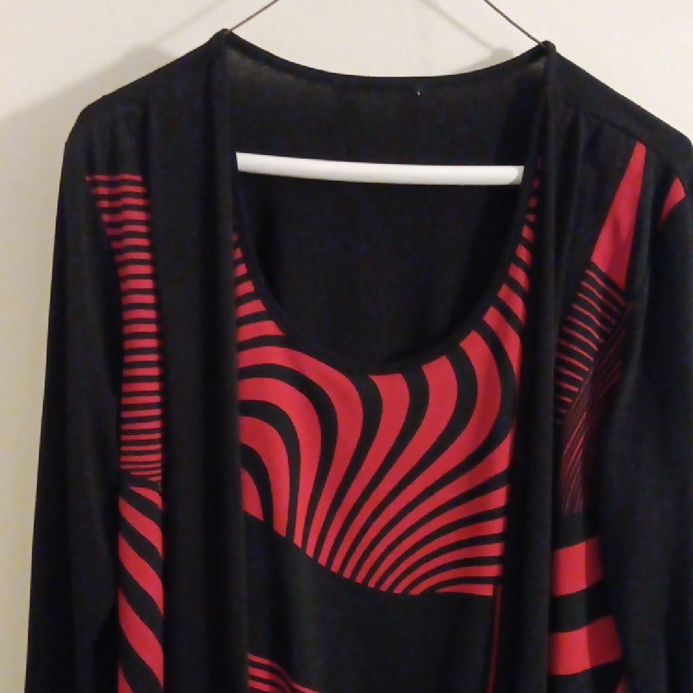Black and Red Patterned Top